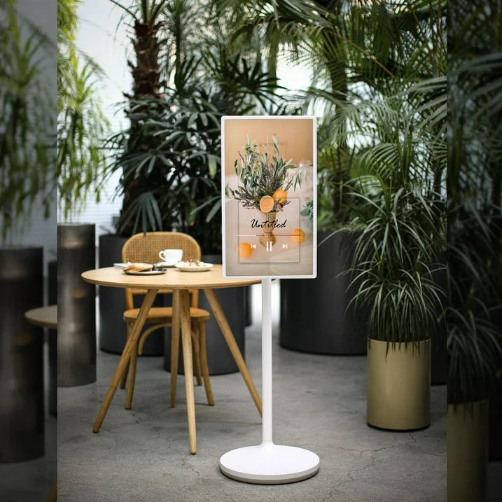 LG 27 Zoll StanbyME LED Full HD Touchscreen Smart TV - 27ART10AKPL 